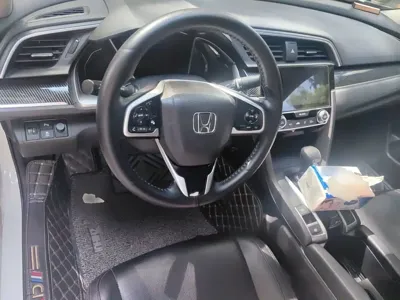 Honda Civic 2020, 51700 км, за 61400 CNY