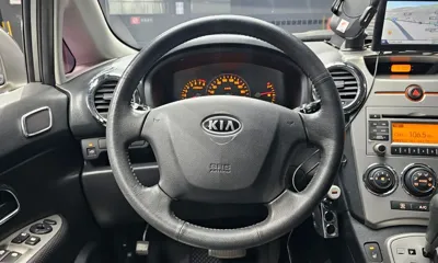 Kia Carens 2009, 227455 км, за 3600000 KRW - фото 13