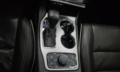 Jeep Cherokee 2018, 237938 км, за 12000000 KRW - фото 9