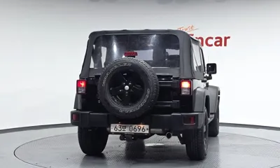 Jeep Wrangler 2016, 88872 км, за 22000000 KRW