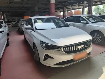 Geely Emgrand 2026, 100 км, за 59200 CNY