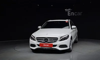Mercedes-Benz C-Class 2017, 62829 км, за 17900000 KRW