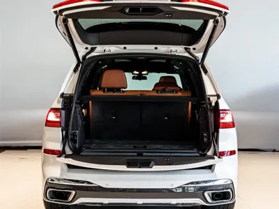 BMW X7 2020, 55300 км, за 435000 CNY - фото 20