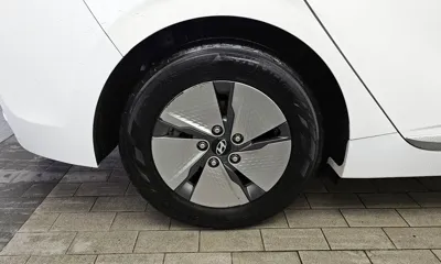 Hyundai Ioniq 2020, 199230 км, за 12990000 KRW - фото 5