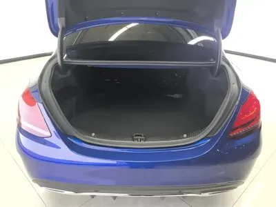 Mercedes-Benz C-Class 2021, 61200 км, за 137600 CNY