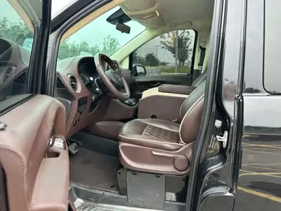 Mercedes-Benz Vito 2019, 142000 км, за 108800 CNY