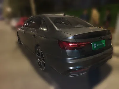 Audi A4L · 2023 год