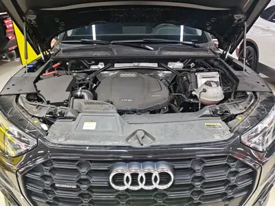 Audi Q5L 2023, 90600 км, за 171900 CNY - фото 20