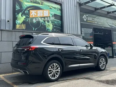 Buick Envision Plus 2021, 63000 км, за 99800 CNY