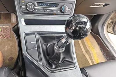Geely Auto Emgrand 2020, 71000 км, за 35829.85 CNY - фото 16