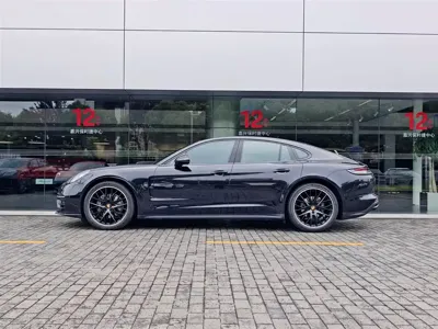 Porsche Panamera 2023, 26000 км, за 643000 CNY - фото 2
