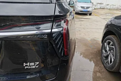 Hongqi HS7 PHEV 2024, 18500 км, за 157692.49 CNY - фото 9