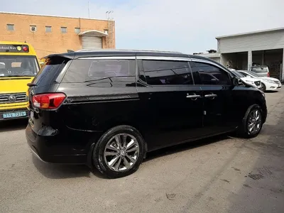 Kia Canival 2017, 185169 км, за 9500000 KRW
