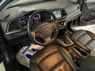 Hyundai Avante 2018, 108622 км, за 8990000 KRW - фото 8