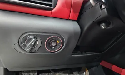 Maserati Levante 2019, 80633 км, за 37700000 KRW - фото 16