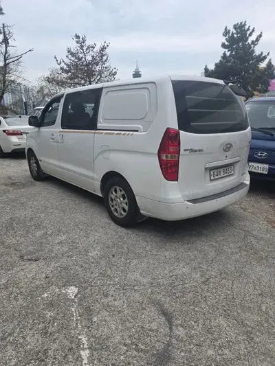 Hyundai Starex 2009, 130000 км, за 2900000 KRW