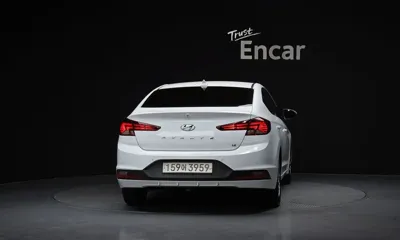 Hyundai Avante 2020, 103003 км, за 11900000 KRW