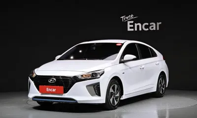 Hyundai Ioniq · 2017 год