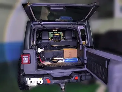 Jeep Wrangler 2021, 67800 км, за 227100 CNY - фото 10