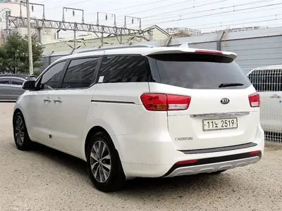 Kia Canival 2016, 180448 км, за 6490000 KRW - фото 3