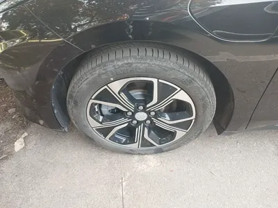 Hongqi E-QM5 2023, 20000 км, за 87078.34 CNY - фото 8
