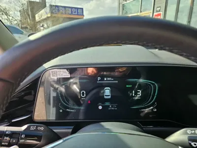 Kia Niro 2024, 30000 км, за 17370000 KRW - фото 9