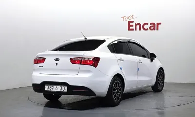 Kia Pride 2014, 100776 км, за 3900000 KRW