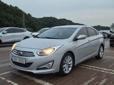Hyundai i40 2012, 246000 км, за 3090000 KRW