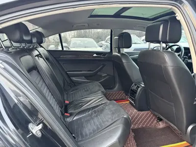 Volkswagen Magotan 2017, 80000 км, за 53600 CNY - фото 9