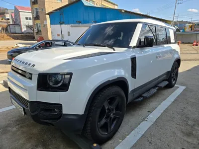 Land Rover Defender 2023, 37150 км, за 50900000 KRW