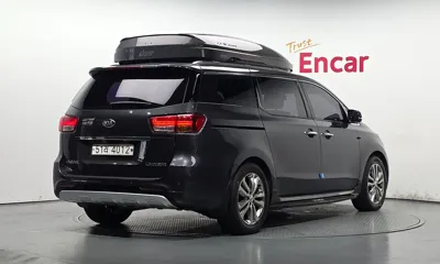 Kia Canival 2018, 172071 км, за 11000000 KRW