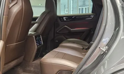 Porsche Cayenne 2019, 69716 км, за 75000000 KRW - фото 12