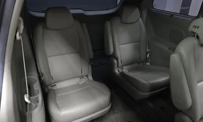 Kia Canival 2017, 153920 км, за 8800000 KRW - фото 13