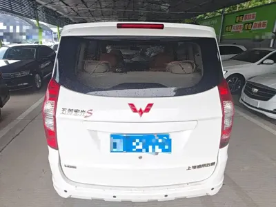 Wuling Hongguang 2019, 44800 км, за 24300 CNY - фото 6