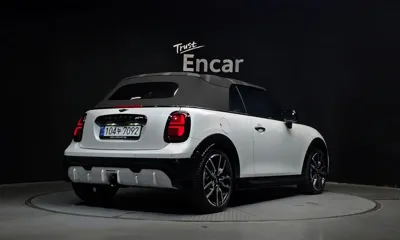 MINI Cooper Convertible 2026, 4876 км, за 50300000 KRW