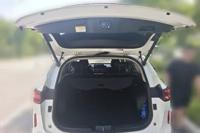 Haval H6 2021, 60900 км, за 52442.37 CNY