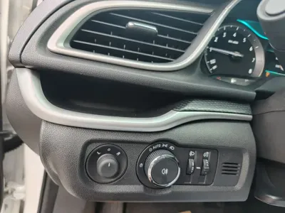 Buick Excelle 2020, 70000 км, за 38800 CNY - фото 21