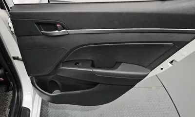 Hyundai Avante 2018, 35470 км, за 12490000 KRW - фото 25