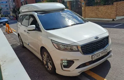 Kia Canival · 2020 год