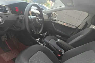Volkswagen Santana 2016, 94500 км, за 31585.15 CNY - фото 15