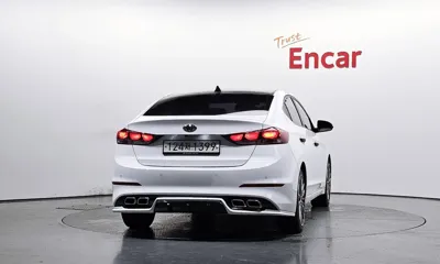 Hyundai Avante 2018, 96698 км, за 8500000 KRW