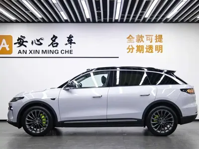 Leapmotor Leapmotor C11 2025, 10800 км, за 128800 CNY