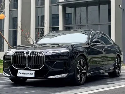 BMW 7 Series · 2024 год
