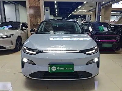 Leapmotor Leapmotor C11 2025, 9500 км, за 131900 CNY