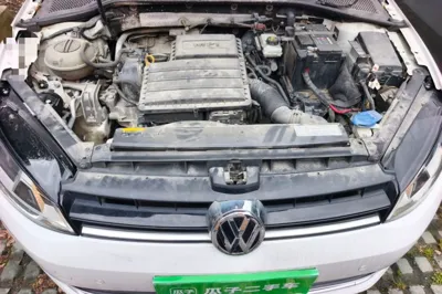 Volkswagen Golf 2016, 81700 км, за 57653.58 CNY - фото 21