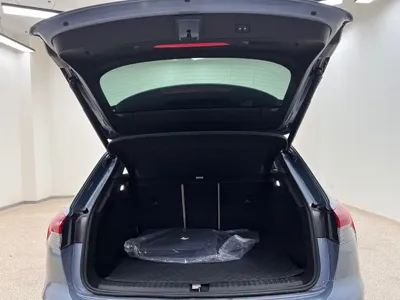 Audi Q4 e-tron 2025, 9000 км, за 150000 CNY - фото 31