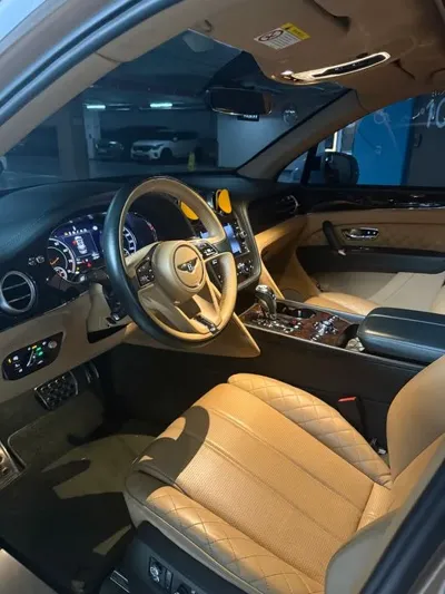 Bentley Bentayga 2018, 99638 км, за 86000000 KRW - фото 10