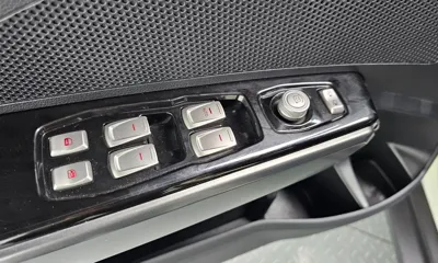 KG_Mobility_Ssangyong TIBOLI 2016, 58043 км, за 8200000 KRW - фото 28
