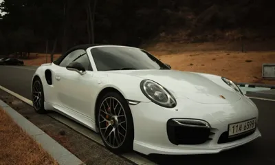 Porsche 911 · 2015 год