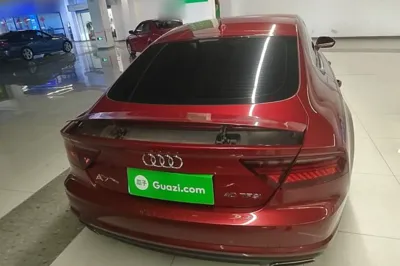 Audi A7 2017, 58400 км, за 121194.2 CNY